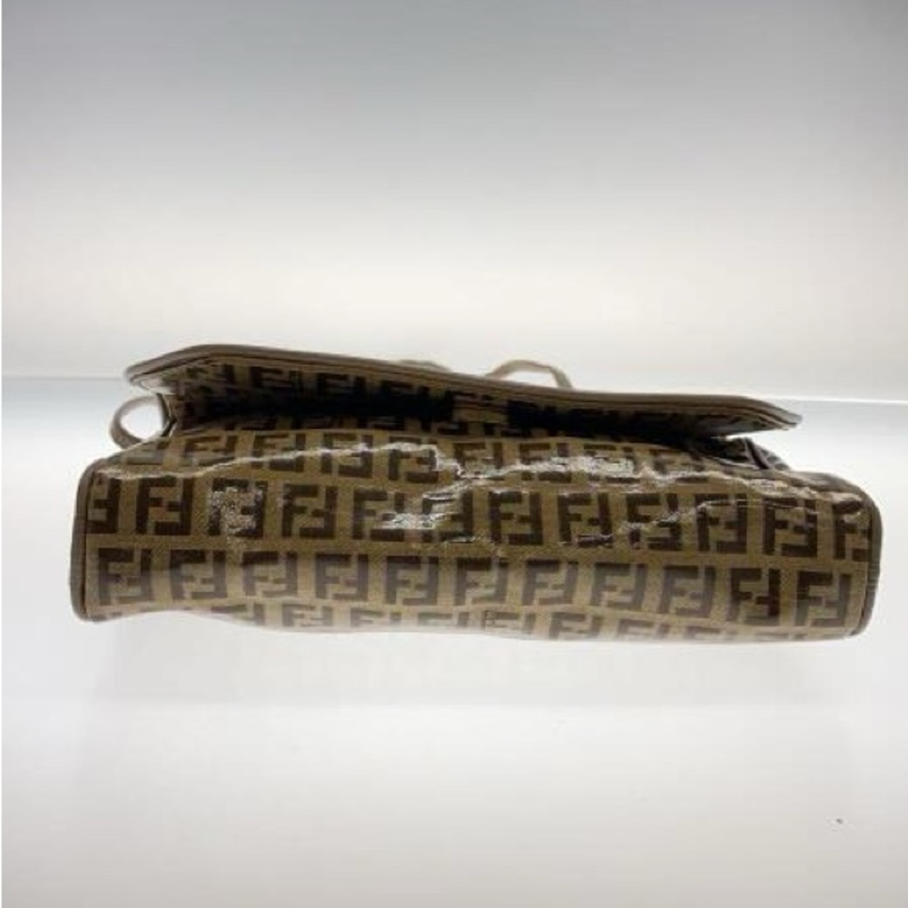 FENDİ - Picture 4 of 6